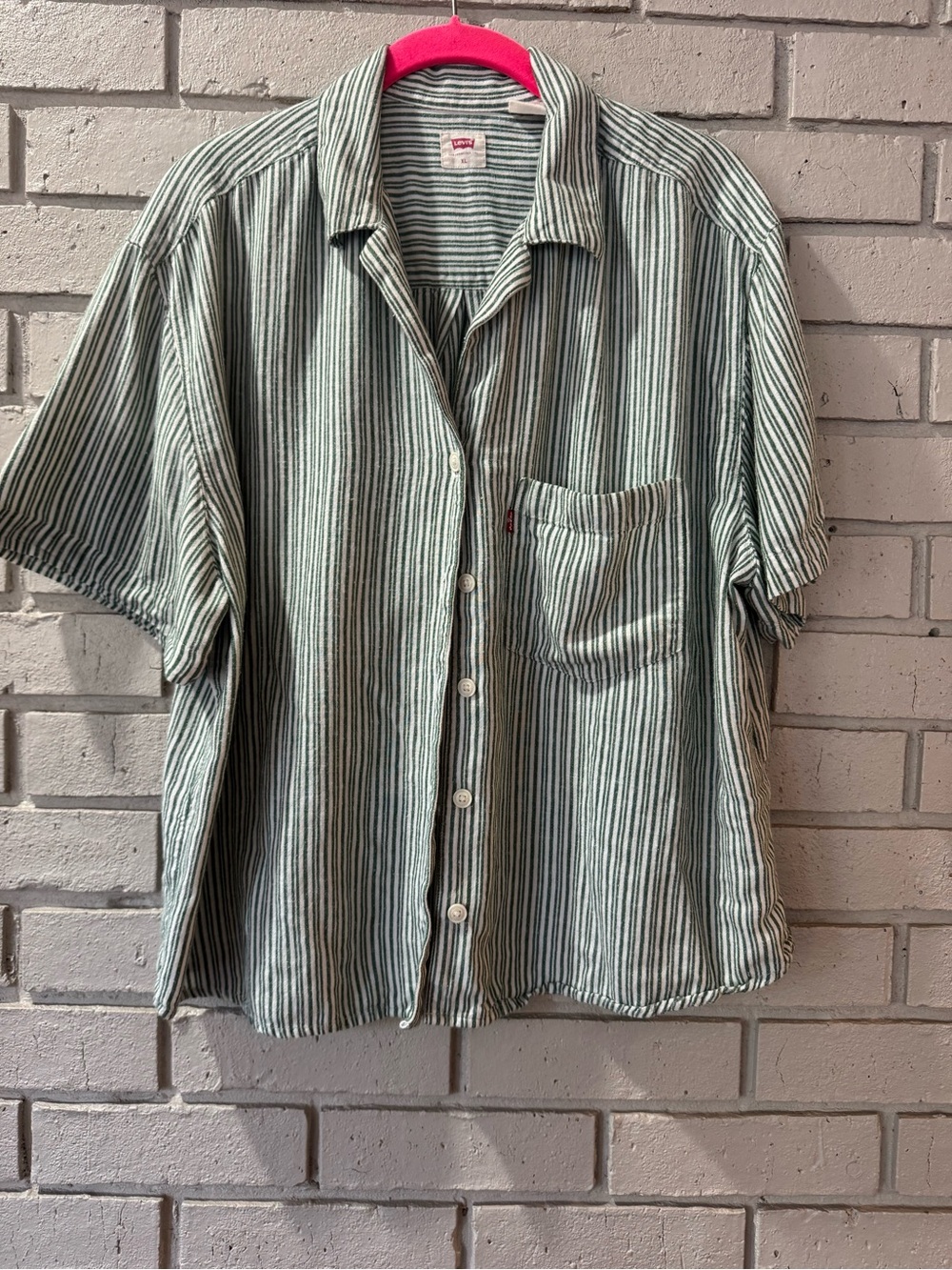 Levi's ladies Short Sleeve Striped Button-Down Shirt in Green and White
